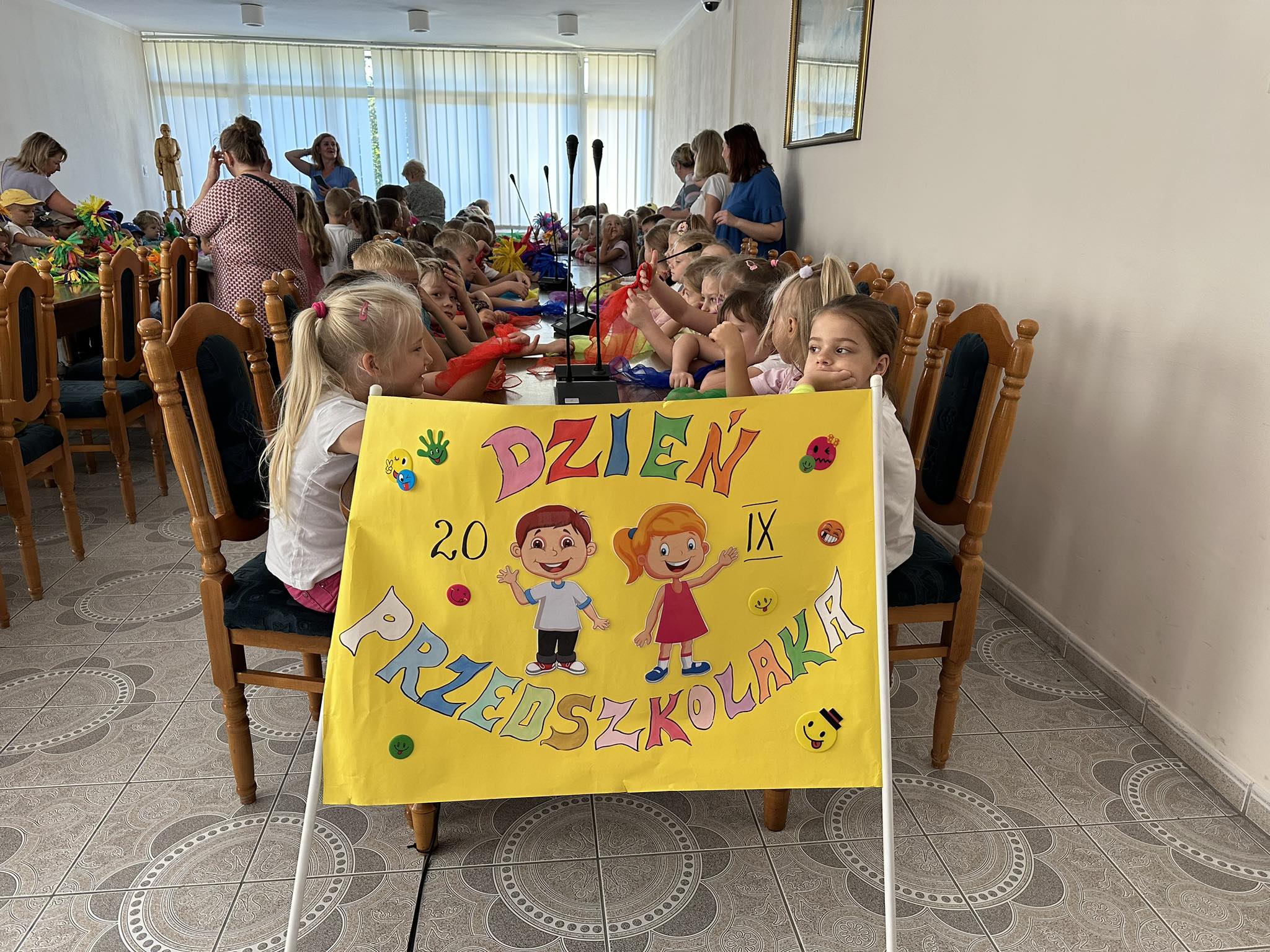 Przedszkolaki odwiedziły Burmistrza Miasta i Gminy Bodzentyn